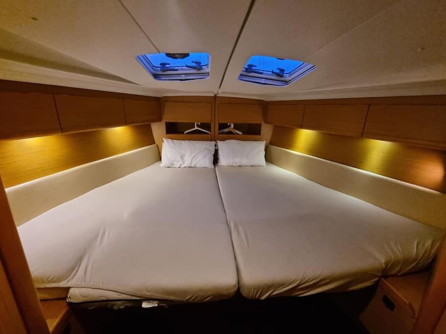 Velero Monia Hotel Валенсия Екстериор снимка